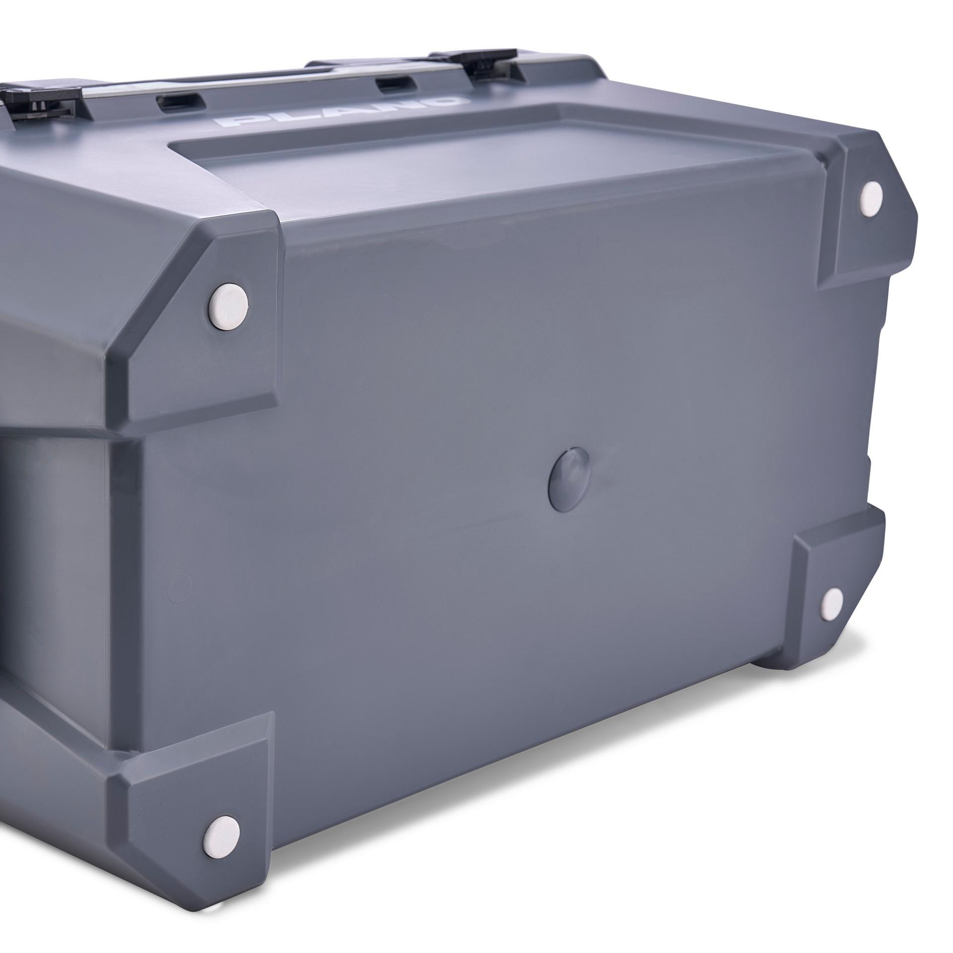 Frost Cooler 32 Quart (30 L) | Plano®