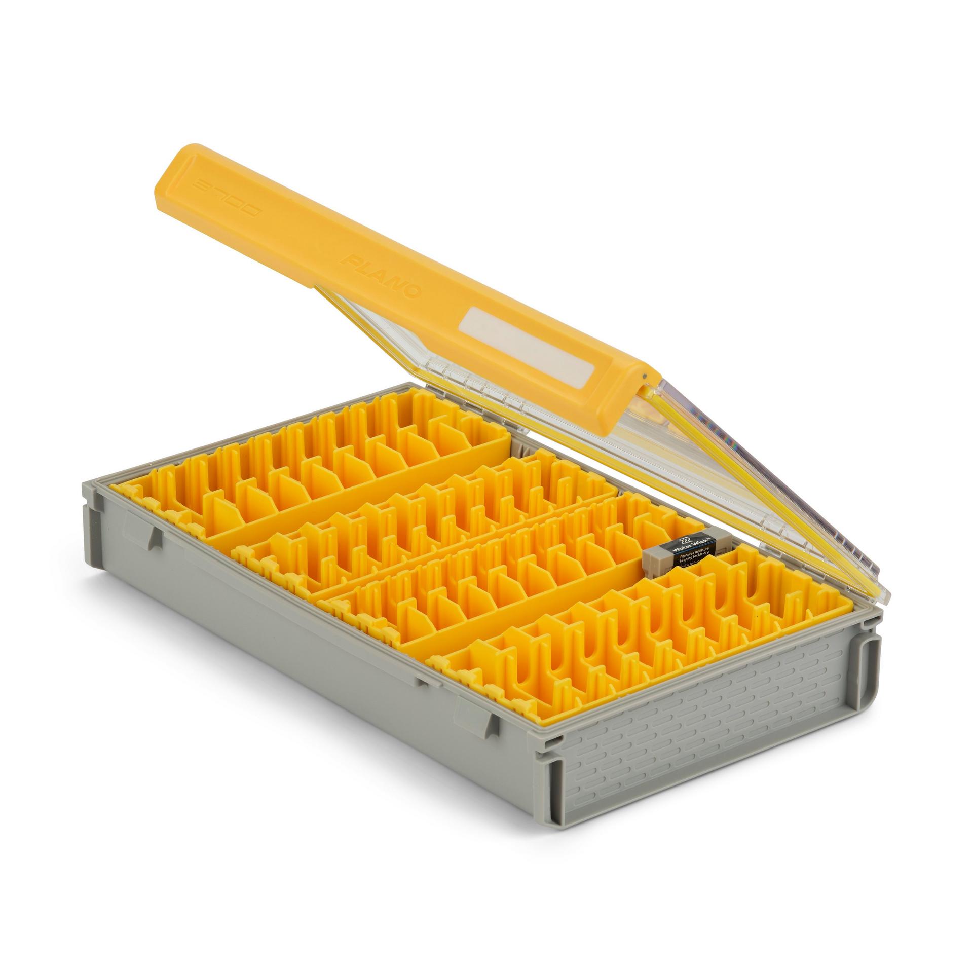 EDGE™ 3700™ Lipless Box|Plano®