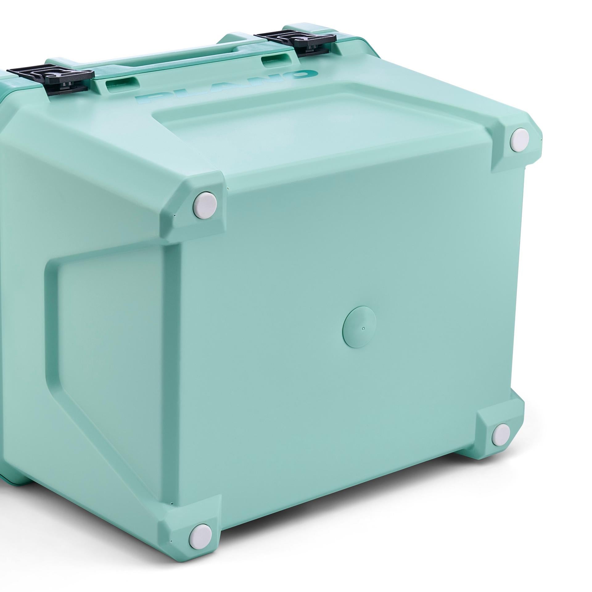 Frost Cooler 21 Quart (20 L) | Plano®