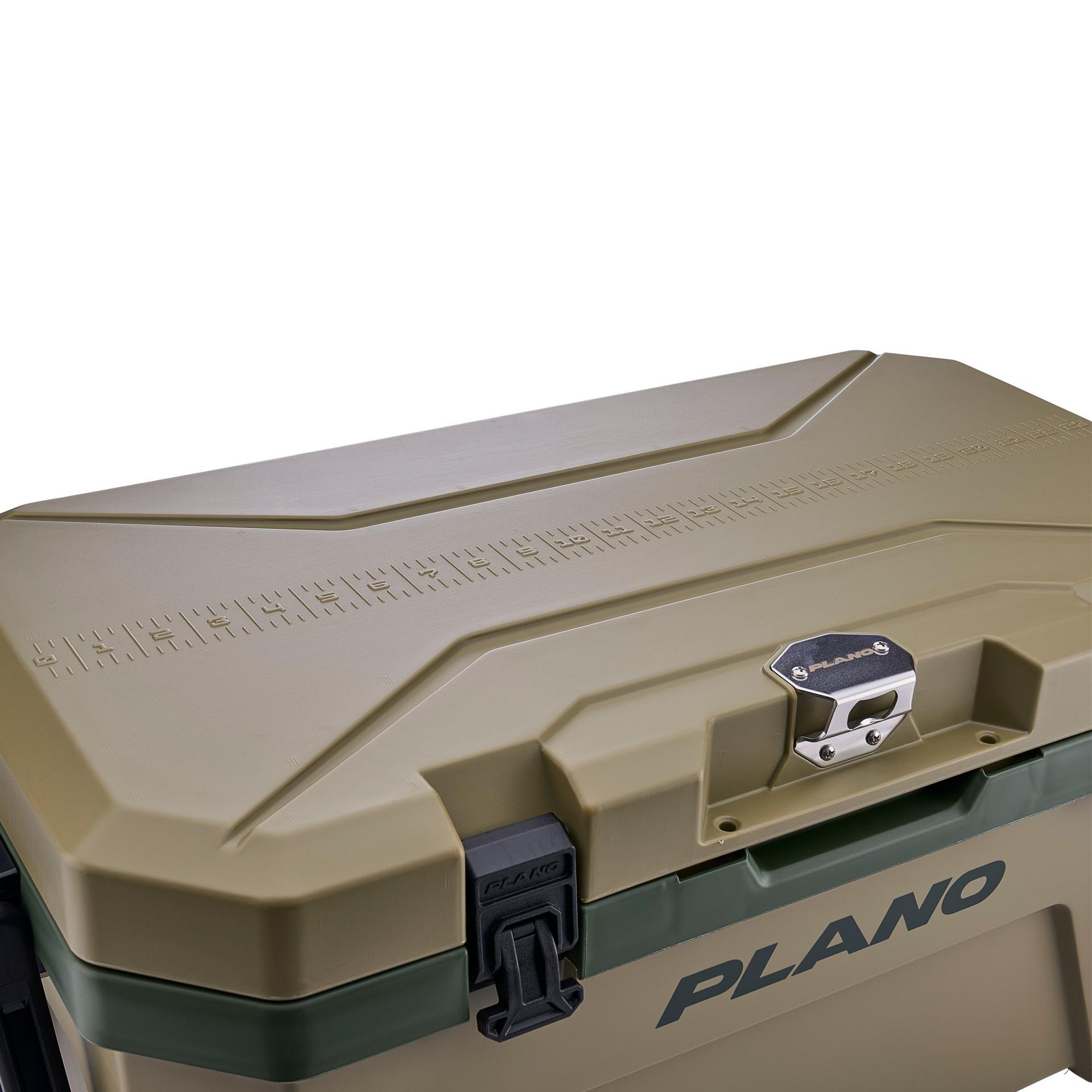 Frost Cooler 32 Quart (30 L) | Plano®