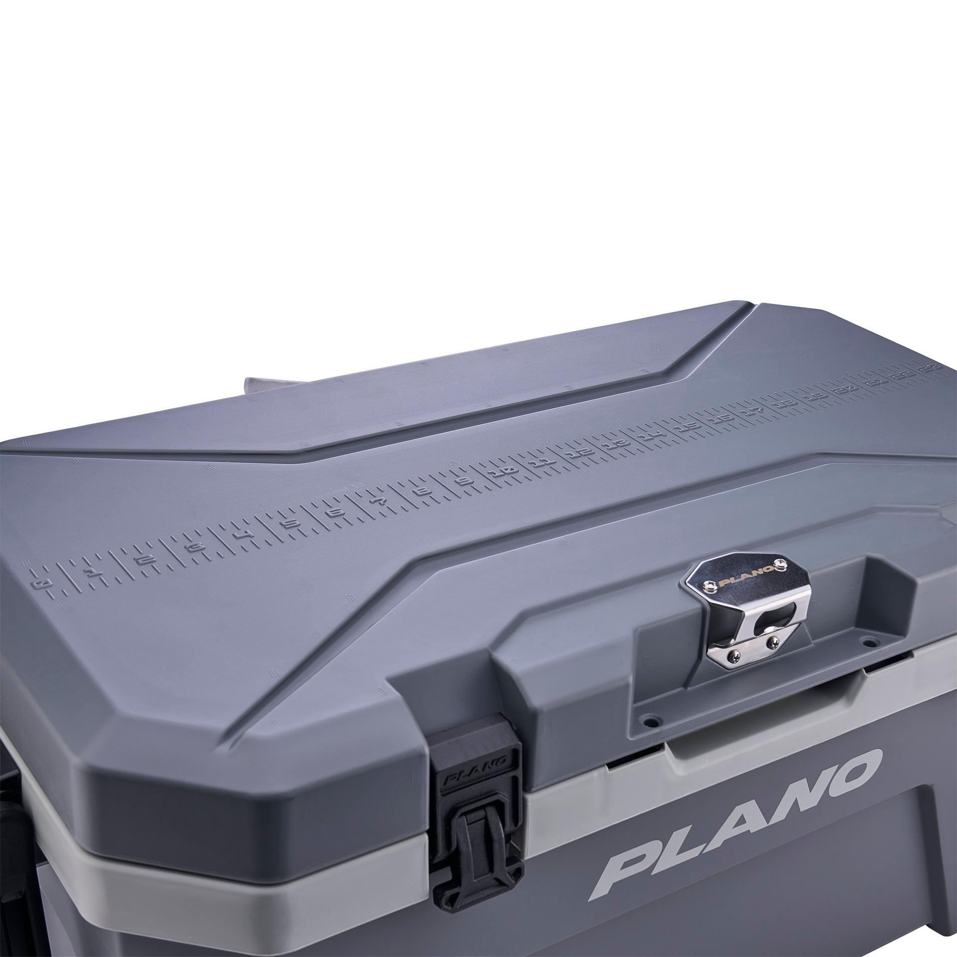 Frost Cooler 32 Quart (30 L) | Plano®