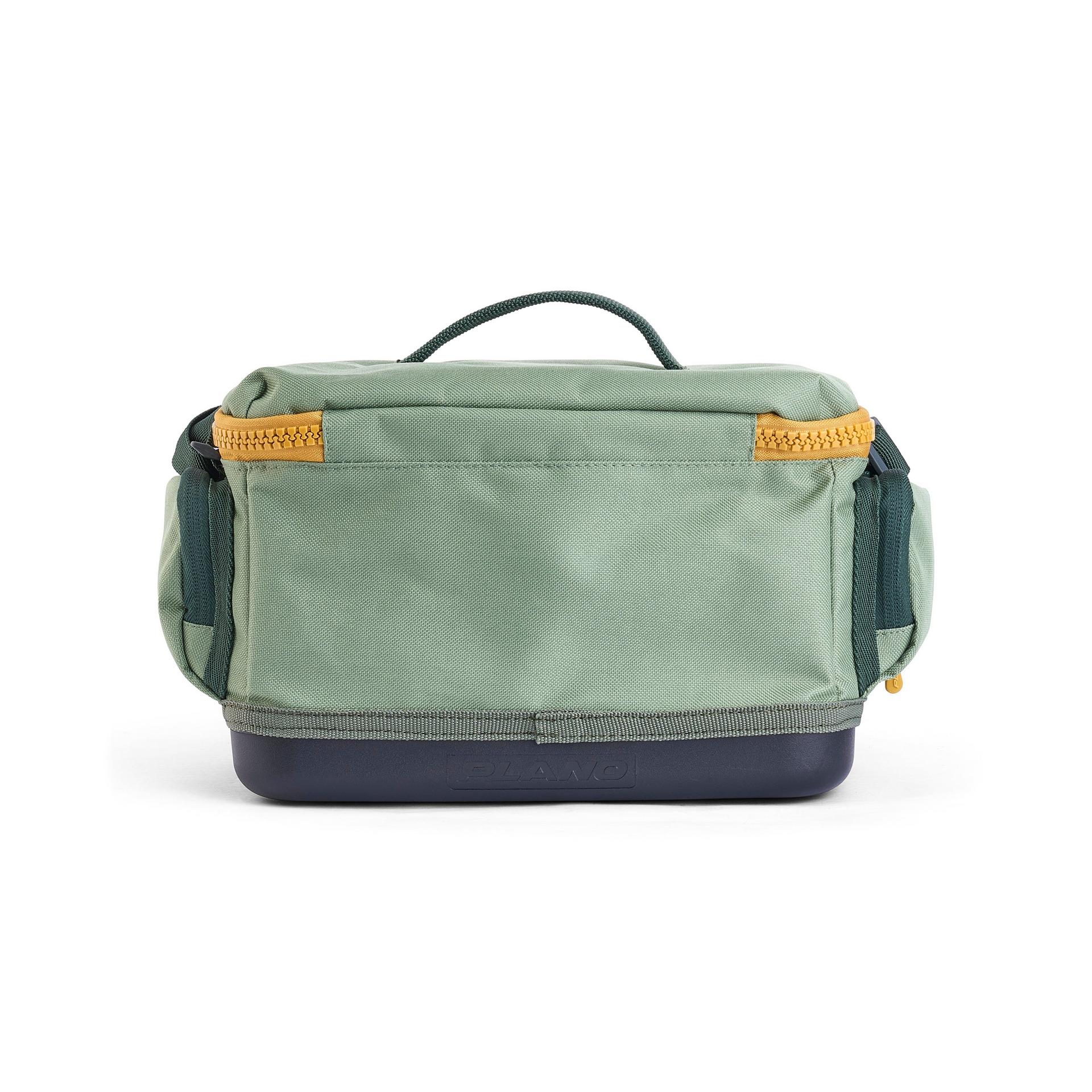 Weekend™ Tackle Bag | Plano®