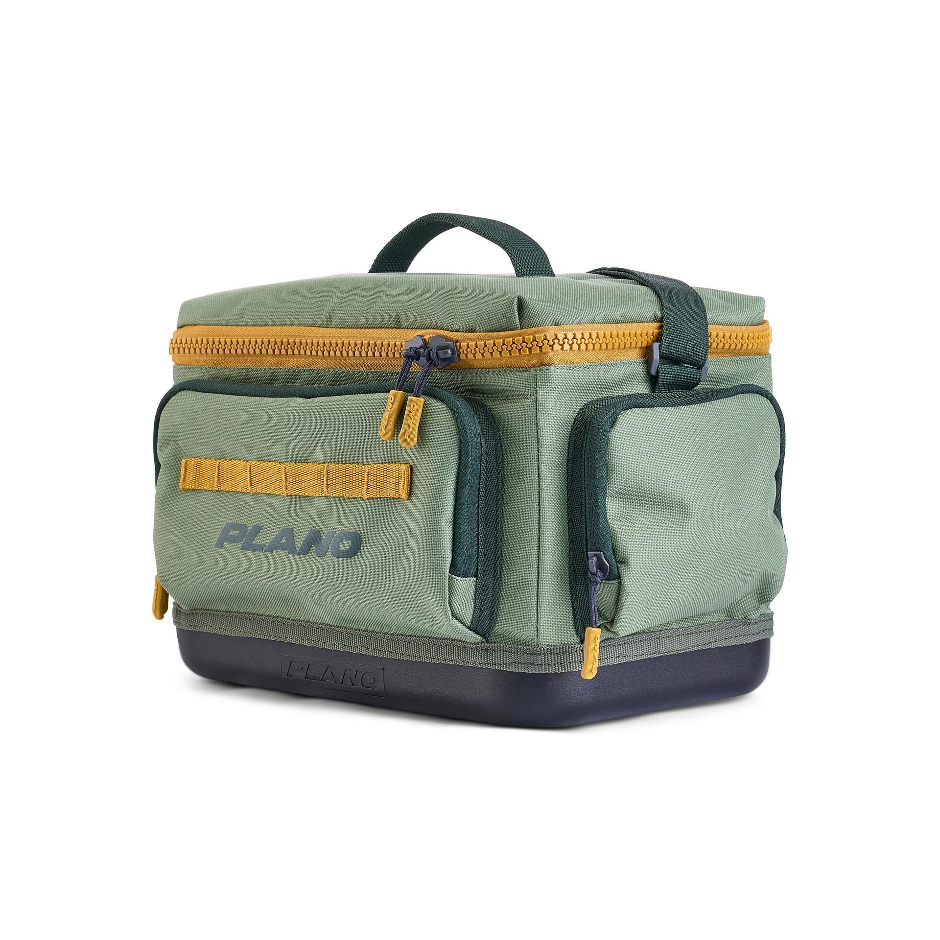 Weekend™ Tackle Bag | Plano®