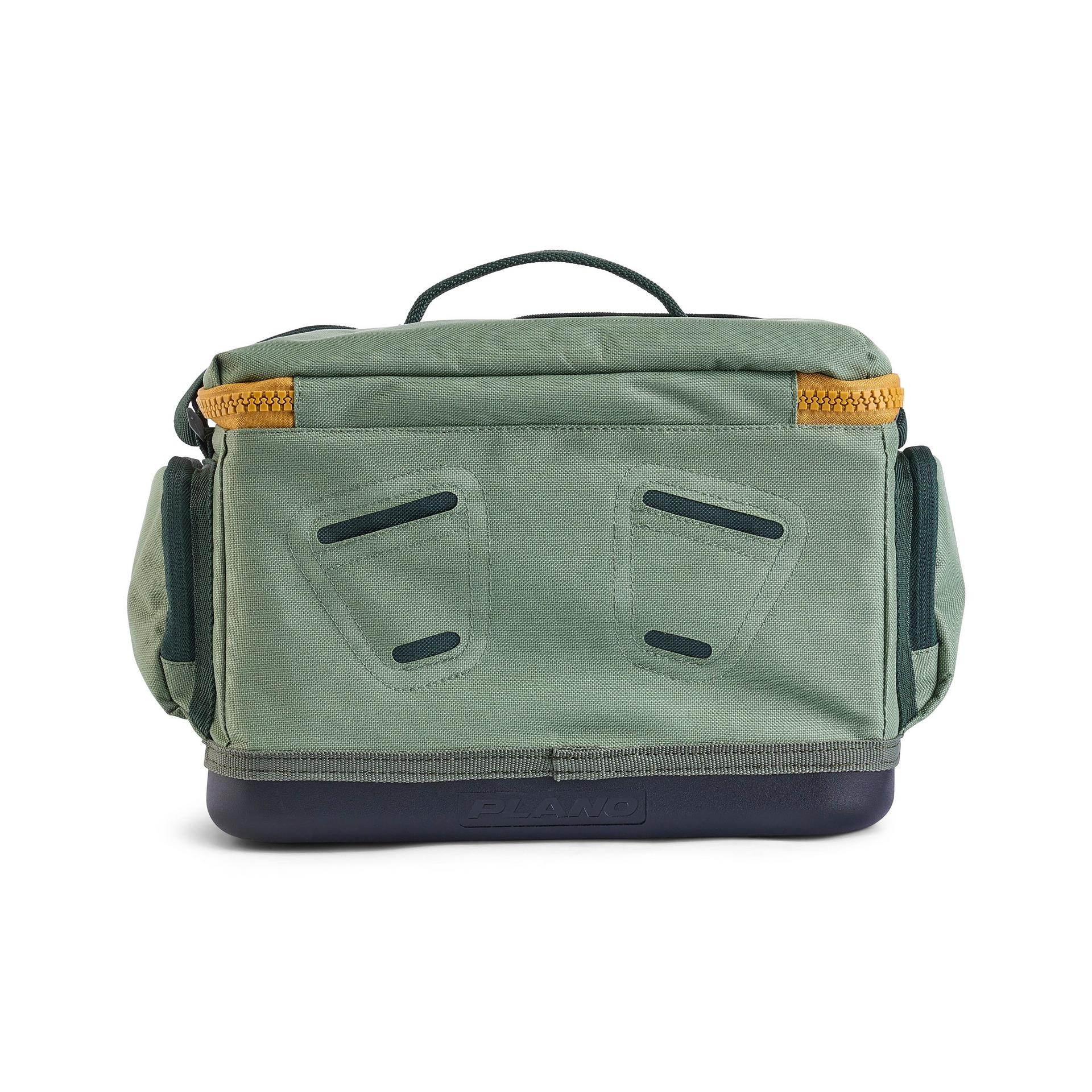 Weekend™ Tackle Bag | Plano®